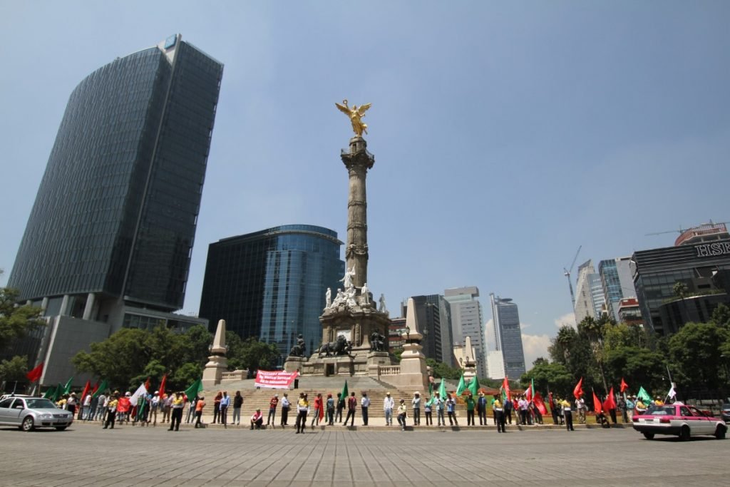 cosa-vedere-citta-del-messico-protesta