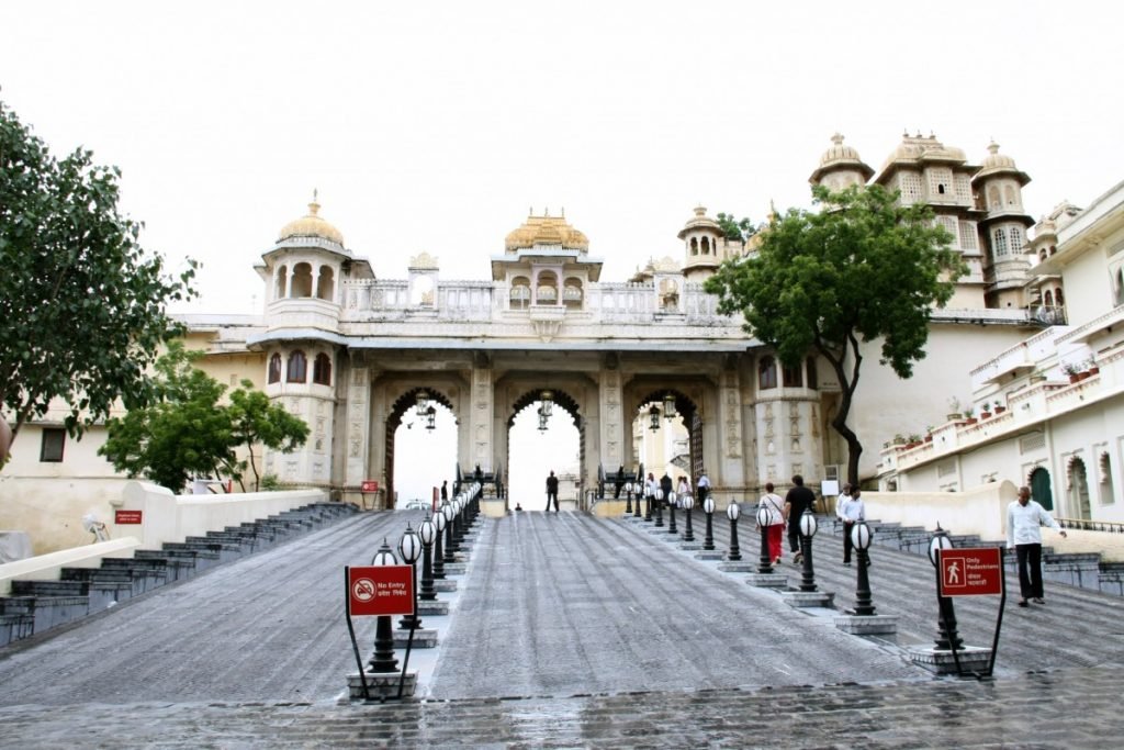 viaggio-in-india-del-nord-udaipur-palace