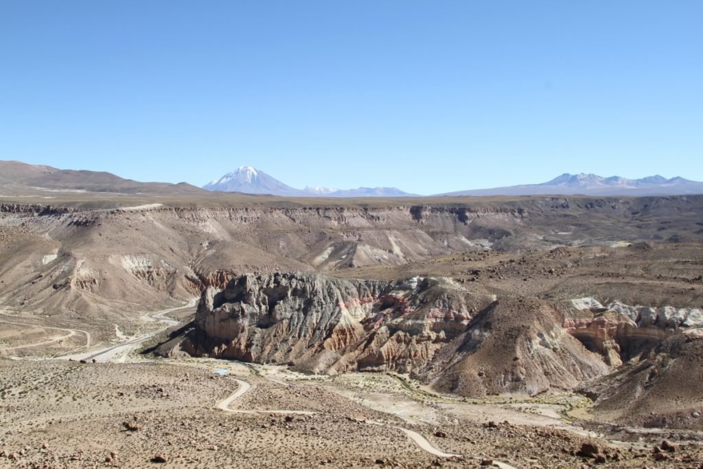 cile-visitare-parque-national-lauca-Quebrada-de-Allane