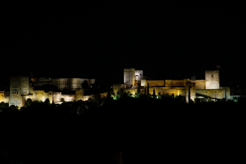 spagna-itinerario-di-7-giorni-in-andalusia-granada-mirador-san-nicolas-alhambra