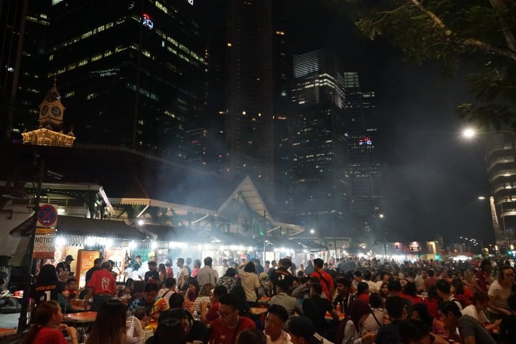 cosa-vedere-e-fare-a-singapore-la-citta-del-futuro-street-market-food